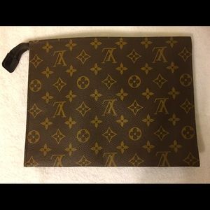 Pochette Louis Vuitton